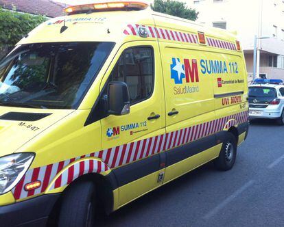 Una ambulancia en una intervención en Madrid.