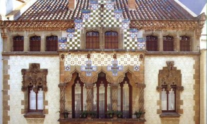 La Casa Coll i Regás es la sede de la Fundación Caixa Laietana diseñado por el arquitecto Josep Puig i Cadafalch en 1897