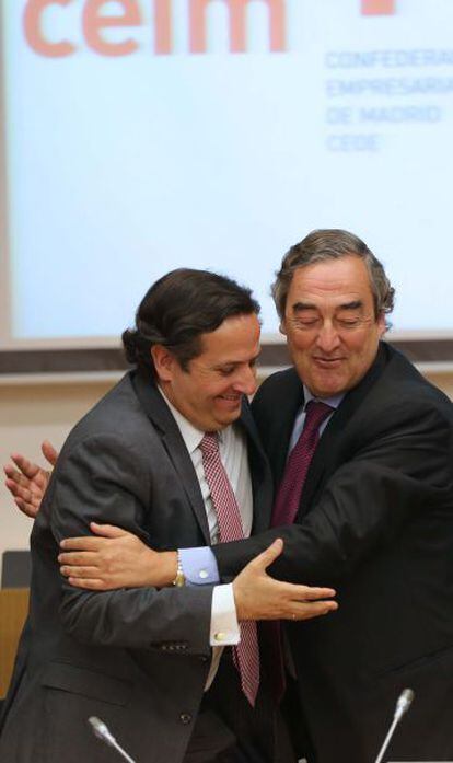 Juan Pablo L&aacute;zaro (izquierda), junto al presidente de la CEOE, Joan Rosell. 