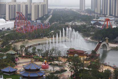 Vista de parte del parque de atracciones de Wanda en Nanchang.