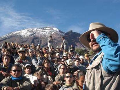 Los jóvenes expedicionarios de la Ruta Quetzal BBVA, en las faldas del Popocatépetl.