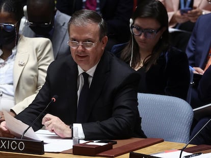 El canciller mexicano, Marcelo Ebrard, habla durante una reunión de alto nivel del Consejo de Seguridad de las Naciones Unidas, en Nueva York, el 22 de septiembre de 2022.