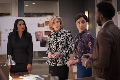 Audra McDonald, Christine Baranski, Cush Jumbo y Nyambi Nyambi, en 'The Good Fight'.