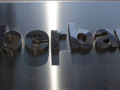 Liberbank gana 108 millones de euros con alza en todos los márgenes
