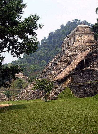 Tumba de Pakal en el yacimiento arqueológico de Palenque, México