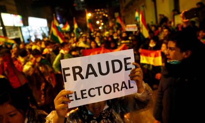 Manifestantes en contra de los resultados de las elecciones en Bolivia, este viernes.