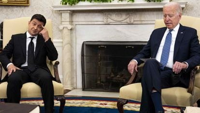 US President Joe Biden (right) and his Ukrainian counterpart Volodymir Zelenski at the White House in September.