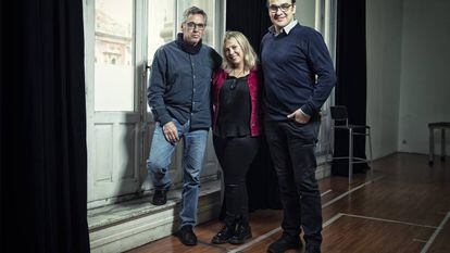 Jordi Galcerán, Tamzin Townsend y Luis Merlo, de 'El Método Grönholm' en el teatro Cofidis Alcázar de Madrid