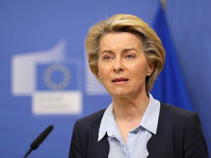 La presidenta de la Comisión Europea, Ursula Von der Leyen, anuncia el acuerdo con CureVac