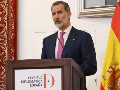 El Rey Felipe VI, durante su discurso en la entrega de despachos a la 72ª promoción de la Escuela Diplomática.