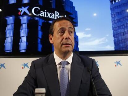 El consejero delegado de CaixaBank, Gonzalo Gort&aacute;zar