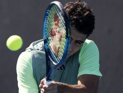 Jaume Munar, durante el partido contra Adrian Mannarino en Melbourne Park.