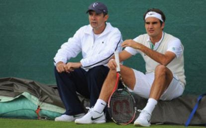 Annacone y Federer, en Wimbledon.