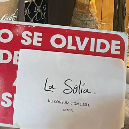 “Ole tus huevos”: por qué un bar de Cantabria cobra un euro y medio a quien no pide nada