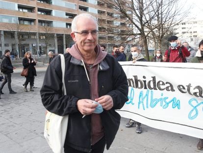 Mikel Albisu, alias 'Mike Antza', a la entrada a los juzgados de San Sebastián para declarar por su supuesta participación en el asesinato de Gregorio Ordóñez.
