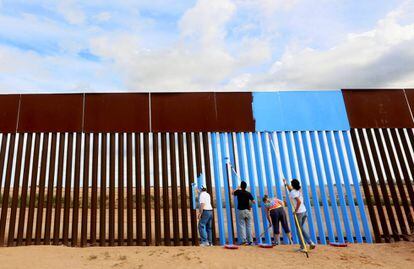 Muro en la frontera de Estados Unidos con M&eacute;xico