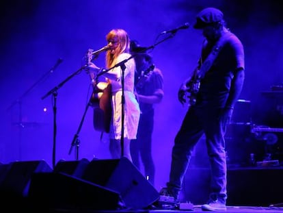 Angus y Julia Stone llenan hasta la bandera Pedralbes.