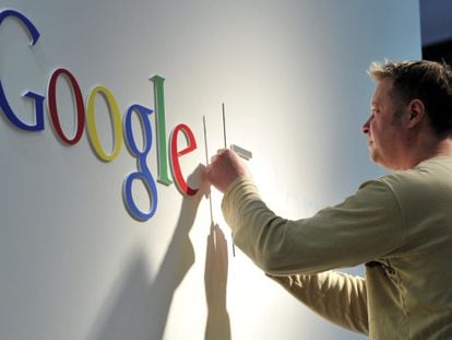Los ingresos de Alphabet están impulsados casi exclusivamente por el negocio publicitario de Google. EFE/Archivo
