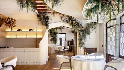 El salón principal del restaurante Seeds, en Madrid.