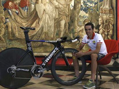 Alberto Contador, ayer en Zaragoza. 