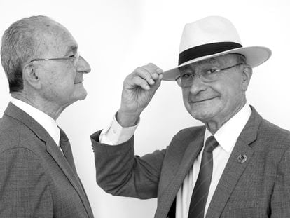 27/07/21. Francisco de la Torre, alcalde de Málaga, fotografiado en su ciudad. FOTO Daniel García Santos