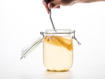 Kombucha de té negro, según una receta de Andoni Luis Aduriz.