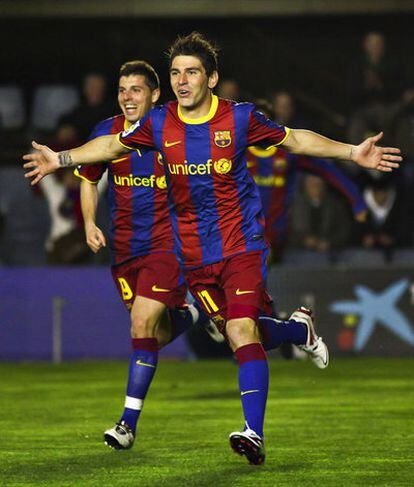 Jonathan Soriano celebra un gol con el Barcelona B en la temporada 2010/11.