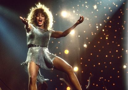 Tina Turner, on stage, during a performance in Rotterdam on November 4, 1990. 