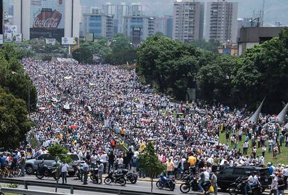 Miles de venezolanos protestaron este miércoles en contra del Gobierno de Nicolás Maduro.