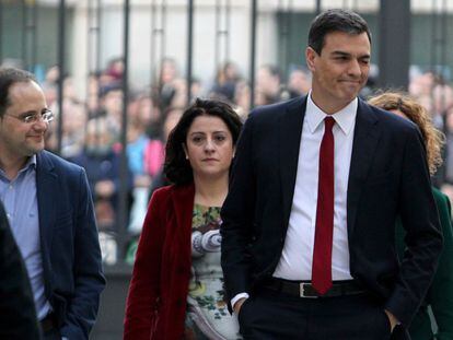 Sánchez, a su llegada al Congreso, este viernes.