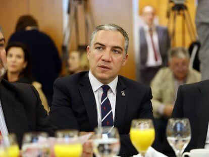 El consejero de la Presidencia de la Junta de Andalucía, Elías Bendodo, en un desayuno informativo.