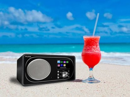 Cómo escuchar con tu móvil en la playa tu programa de radio favorito