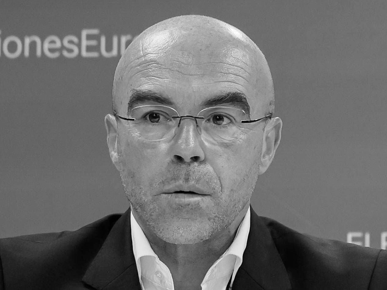 MADRID, 29/05/2024.- O cabeça de lista e eurodeputado do Vox, Jorge Buxadé, oferece uma conferência de imprensa dentro do ciclo de aparições organizado pela Agência EFE com os candidatos dos partidos às eleições europeias de 9 de junho , esta quarta-feira em Madrid.  EFE/Ballesteros

