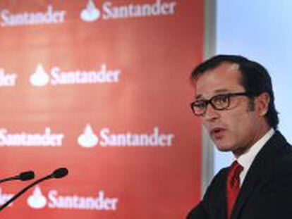 El consejero delegado del Banco Santander, Javier Mar&iacute;n, durante la rueda de prensa de presentaci&oacute;n de los resultados del primer trimestre.