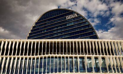 Vista de la sede global de BBVA, en Madrid.