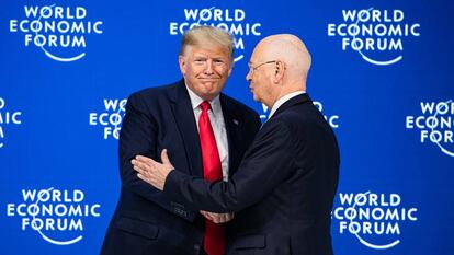 Donald Trump y Klaus Schwab en la Reunión de Davos 2020