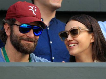 Bradley Cooper e Irina Shayk en Wimbledon 2016.