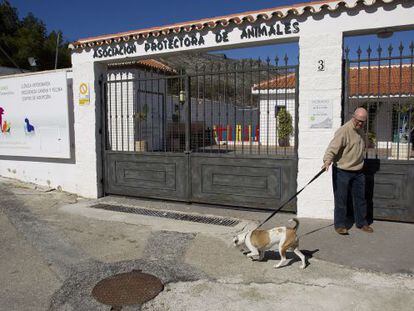 Instalaciones de la Asociación para la Defensa y Protección de los Animales "Parque animal" de Torremolinos.