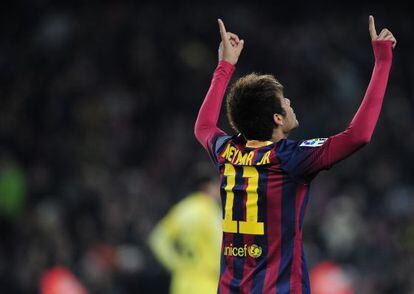 Neymar celebra un gol al Villarreal