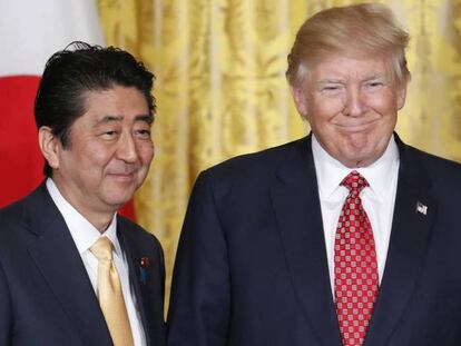 El presidente de EE UU, Donald Trump, y el primer ministro japonés, Shinzo Abe