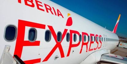 Un avión de Iberia Express, la filial lowcost de Iberia