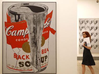 'Lata grande de sopa Campbell’s rasgada (Black bean)', de Warhol (1962).