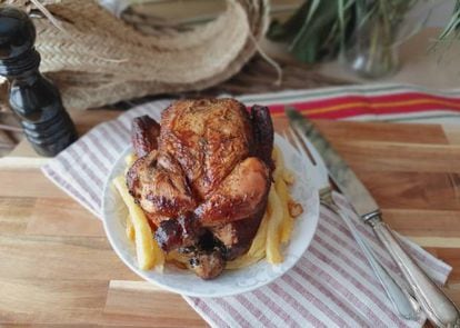 Recetas, trucos e ideas para asar pollo ecológico | Te lo llevas fresco |  El Comidista | EL PAÍS