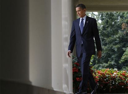 El presidente Barack Obama se dirige a pronunciar un discurso sobre la reforma sanitaria ayer en la Casa Blanca.