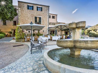 Terraza del hotel S&rsquo;Olivaret, en Alar&oacute;, al norte de Mallorca.