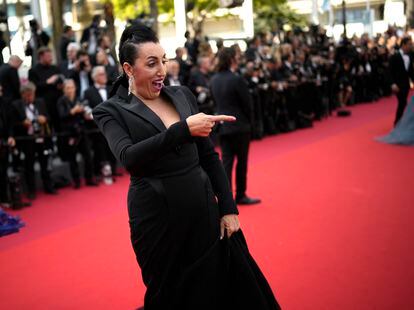 La actriz española Rossy de Palma, a su llegada al Festival de Cannes para el estreno de la película 'L’Innocent', el martes. 