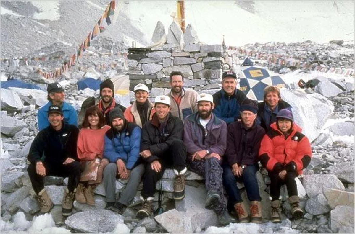 guía jefe pétalo La Gran Tragedia Everest: 25 años sufriendo 'Mal de altura' | El Montañista  | Deportes | EL PAÍS