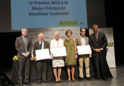 Ivan Segal (Renault), Joan Puigdomènech (Sant Cugat), Donna DeAngelis (BBVA), Isabel García Tejerina (Agricultura), Aitor Ojanguren (Koiki) y José Longás (Club de Excelencia en Sostenibilidad).