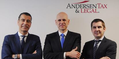 Los socios de Andersen Álvaro Gámez, Toni de Weest y José María Rebollo.