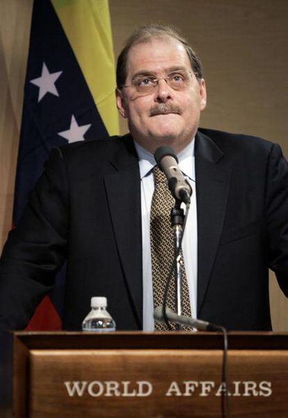 El embajador Bernardo Álvarez deberá abandonar Washington hasta que se resuelva el conflicto